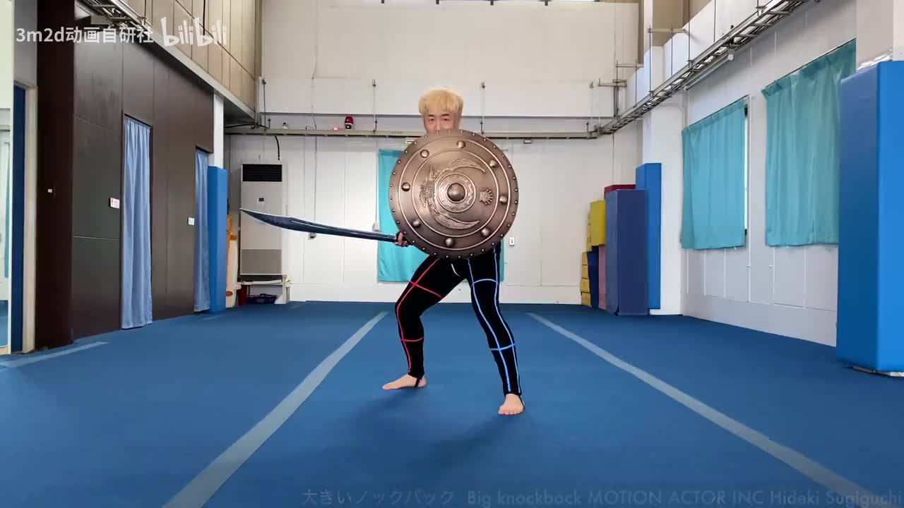 【被攻击】持盾被~强力~攻击击退