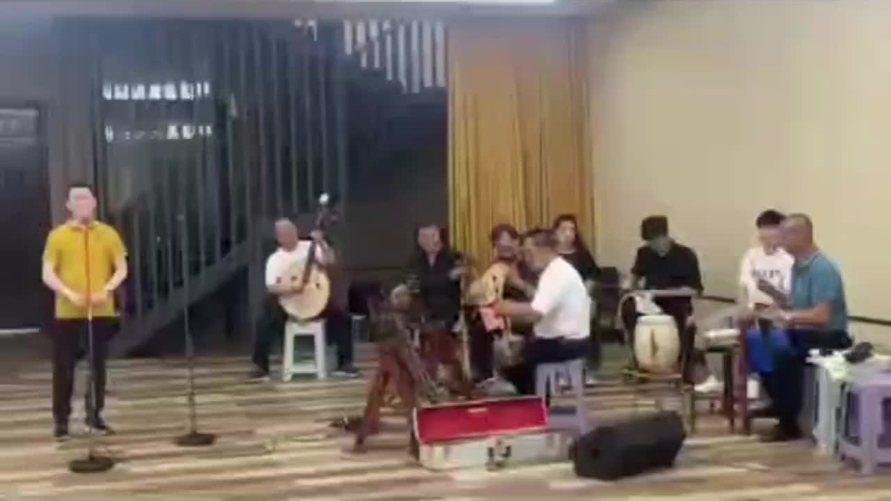 打侄上坟-陈伯愚