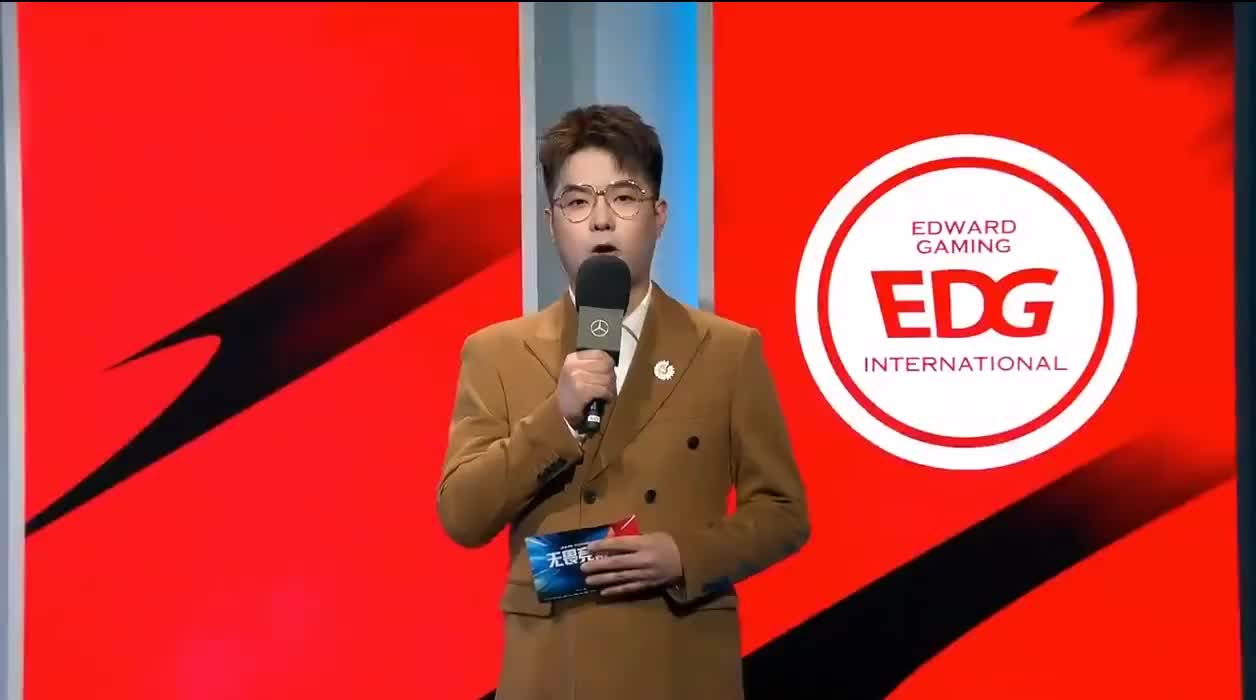 220726-LPL夏季赛 EDG vs LNG-回应deft的祝福