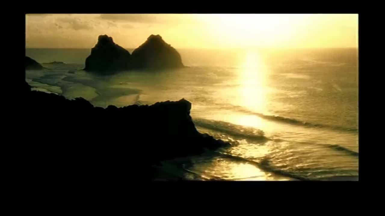 海鸣威 - 老人与海