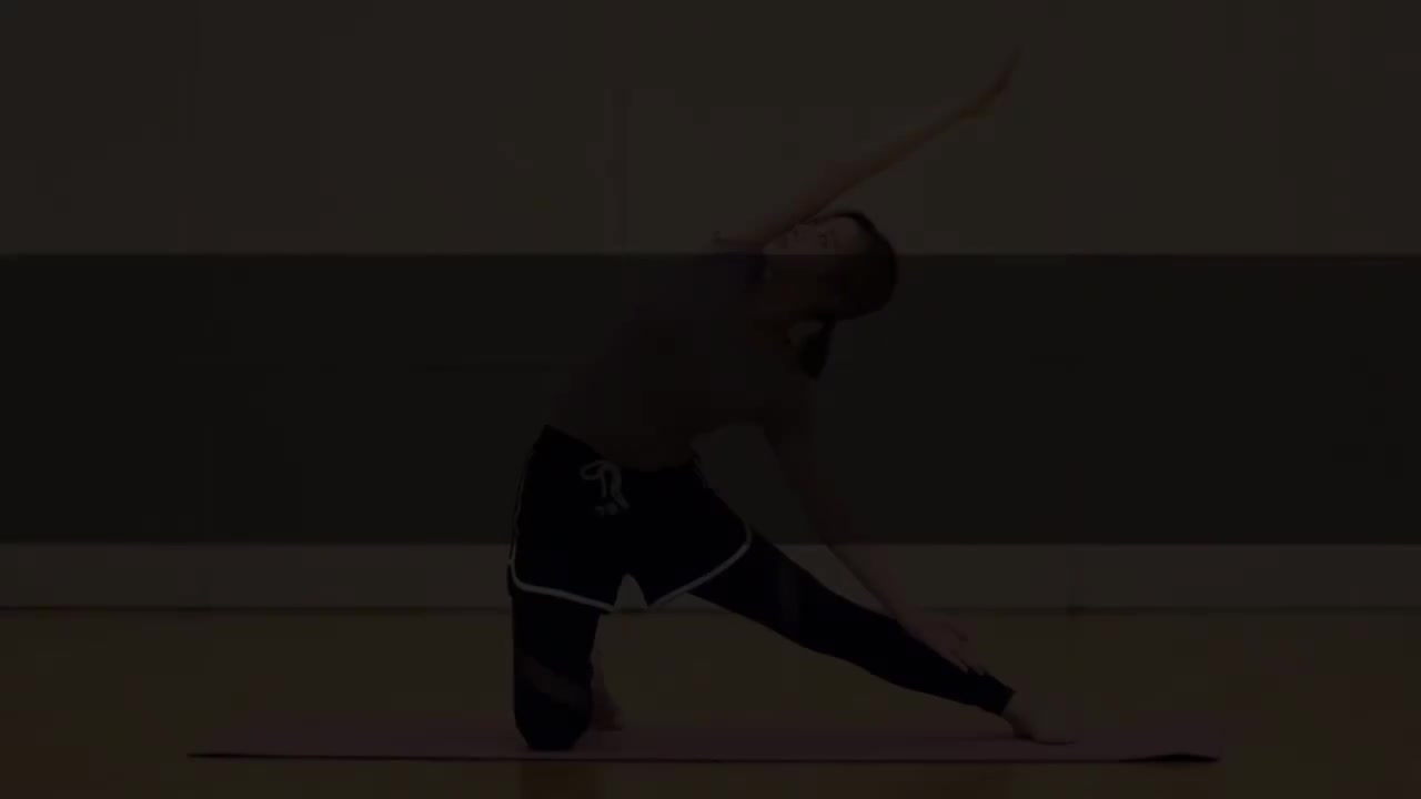 14.1.1-瑜伽基础体式考核示范