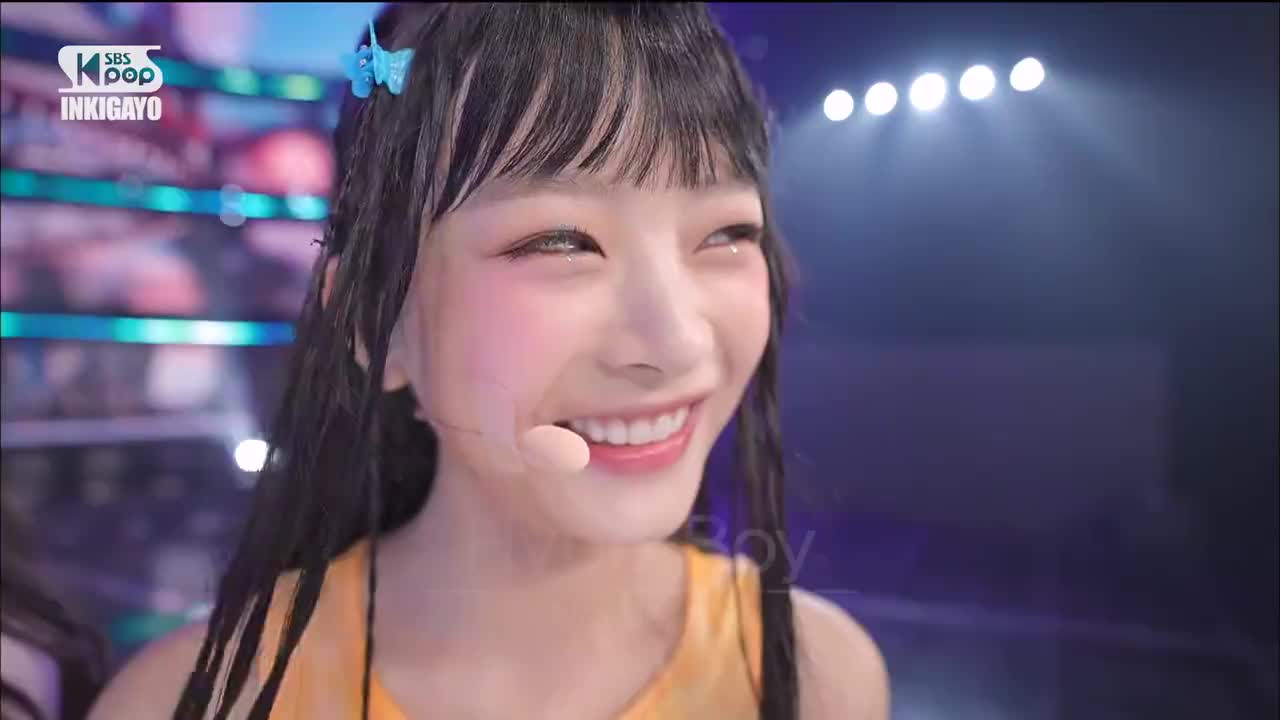 【220821】人歌Hype Boy舞台