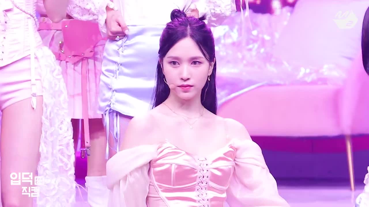 MINA 怼脸直拍 MCD220901