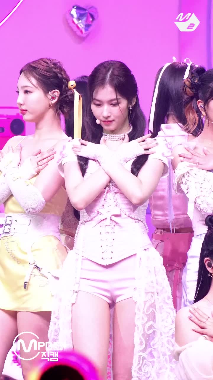 220901 Talk That Talk 【MCD】