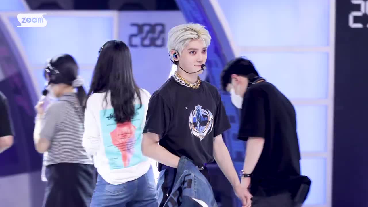 【怼脸】221002 2 Baddies [Inkigayo] 4K
