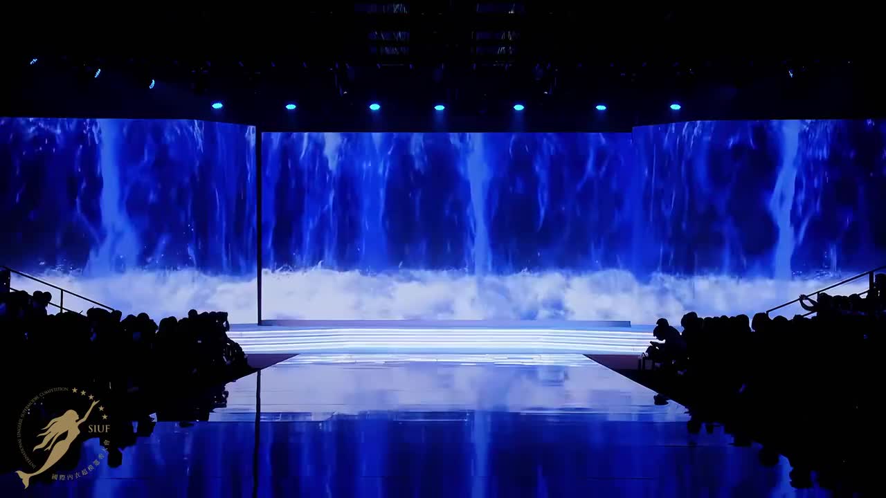 内衣秀环节场景2