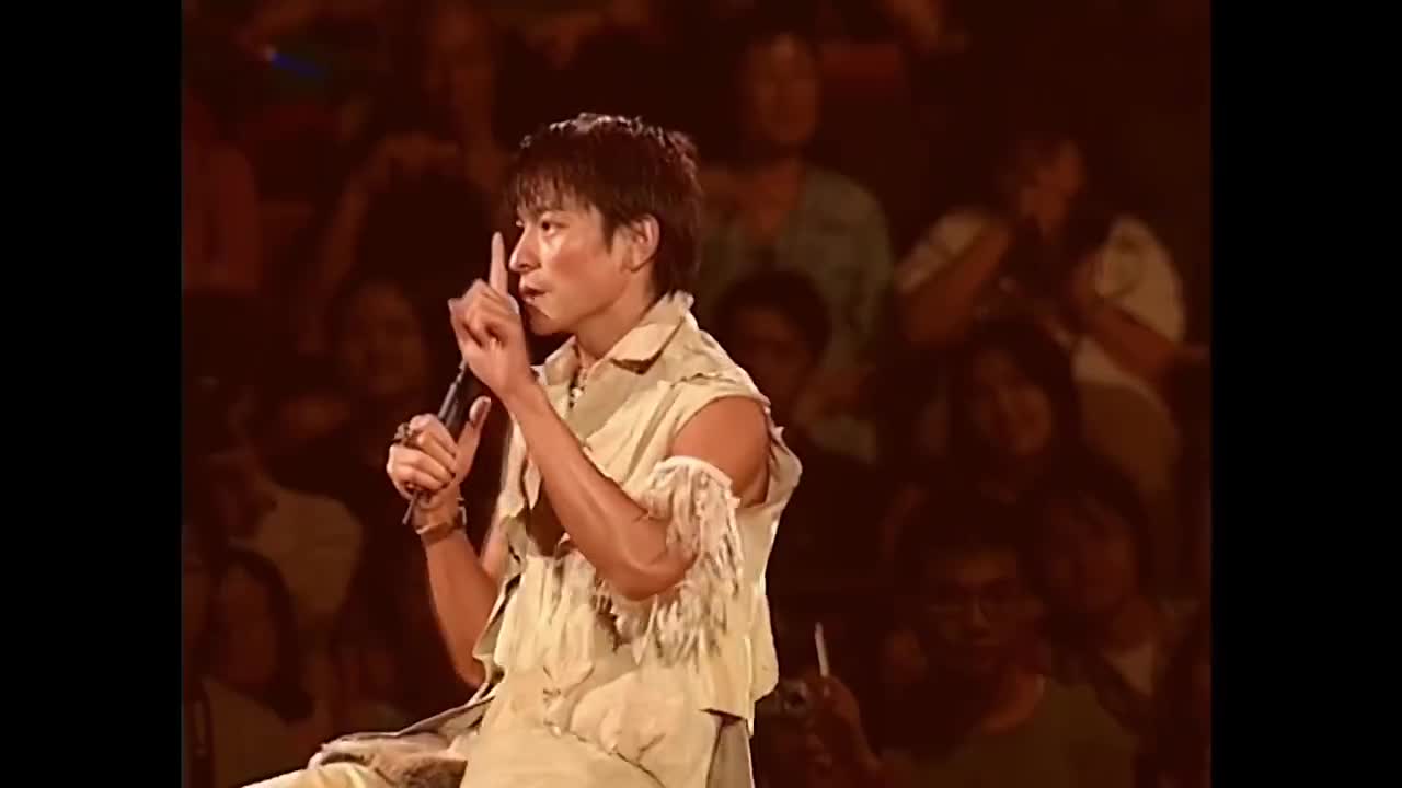 刘德华-暗里着迷（2001演唱会版）
