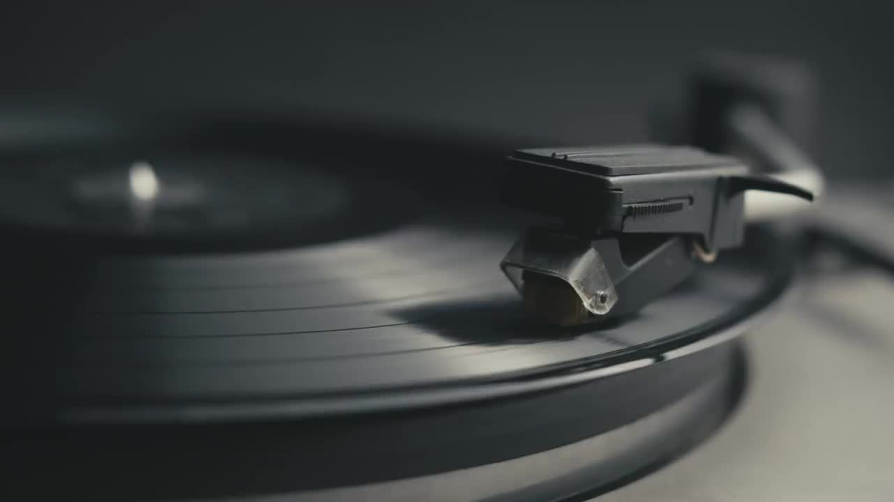 2500 Tons Of Awesome