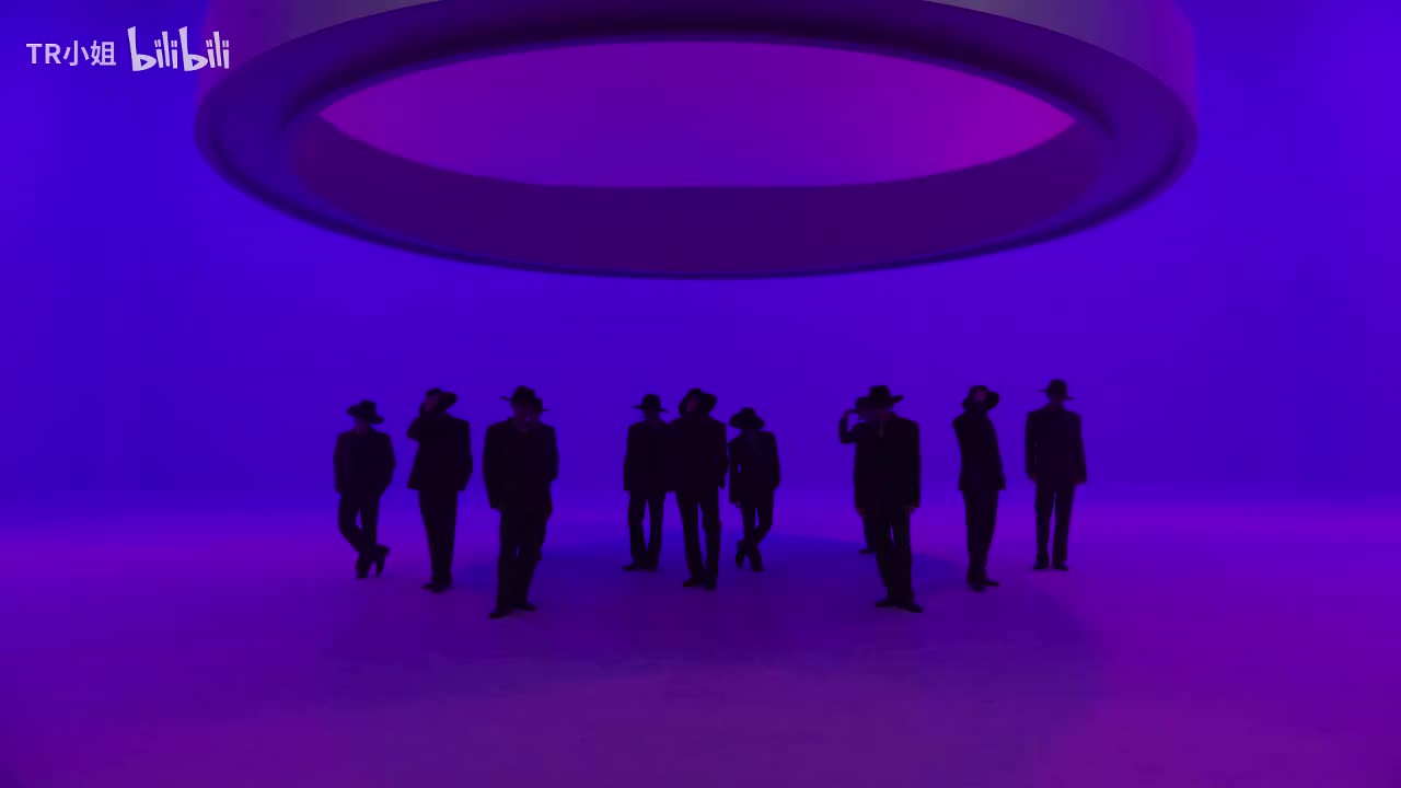 Crush 特别有男人味的舞台