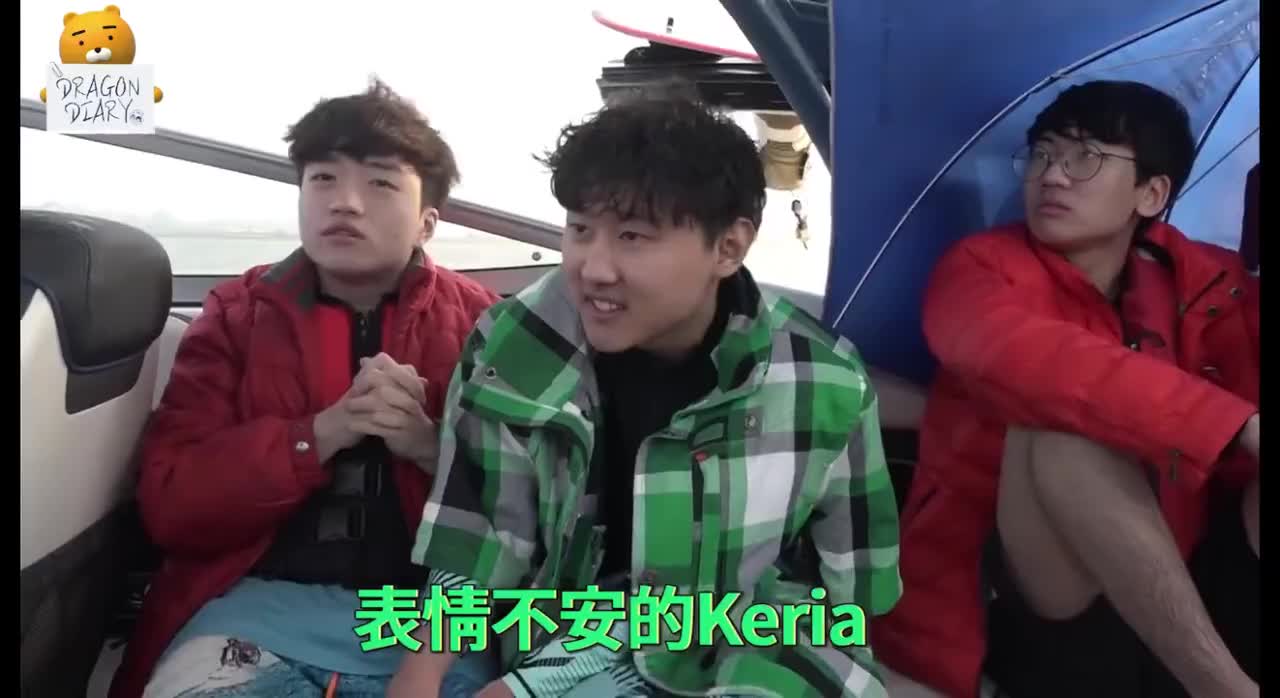 团建兰3cut（玩水）