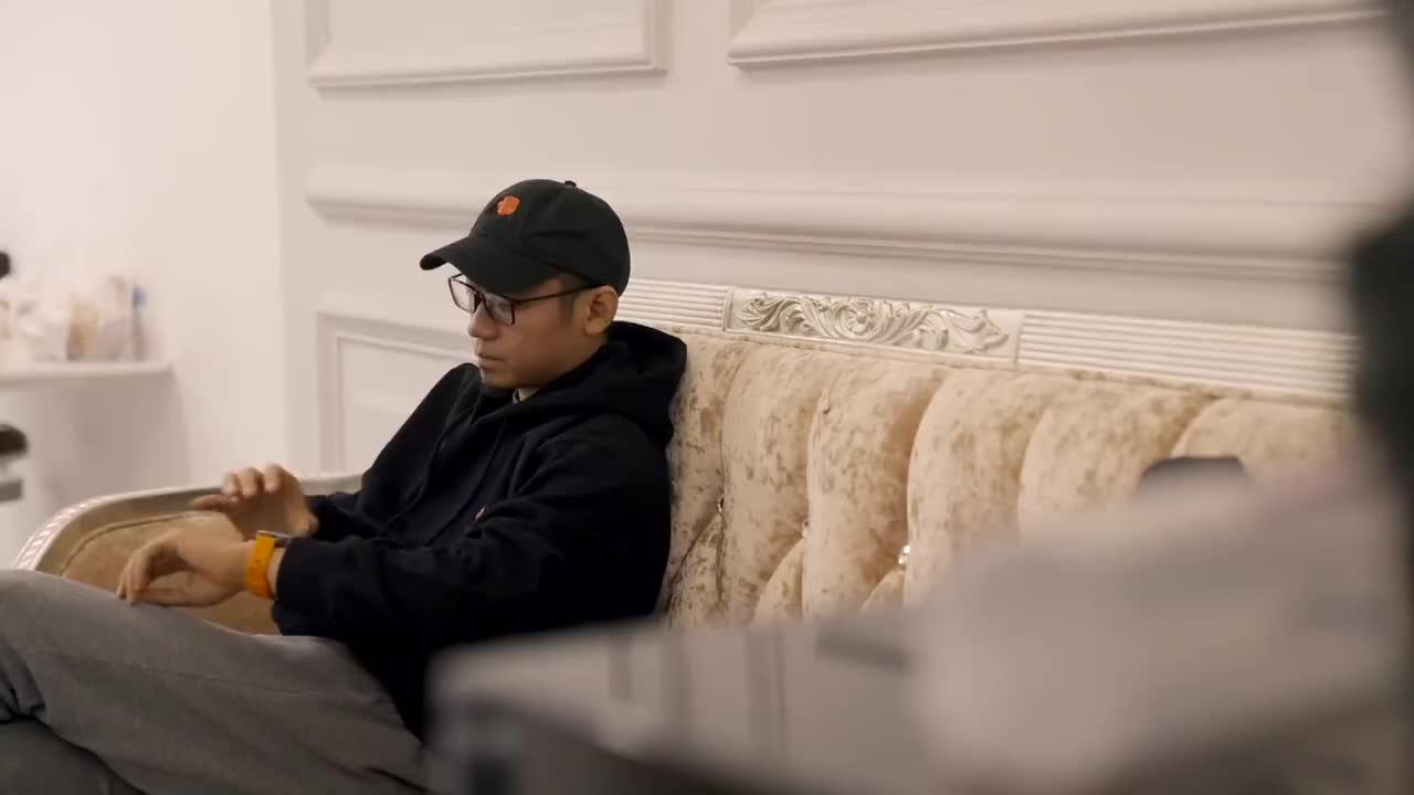 【20201231】易烊千玺电影《送你一朵小红花》特别纪录片第1集《一家亲》