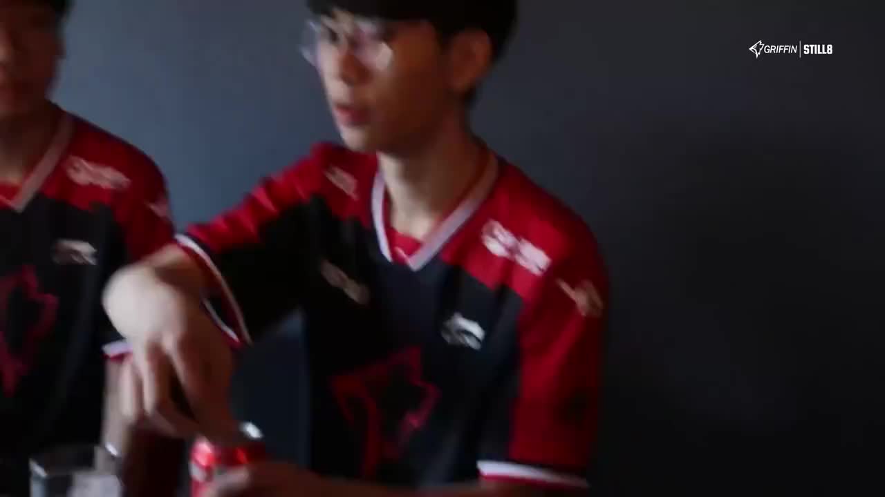 携手李宁！身穿新队服的宣传照拍摄现场！（多兰cut）