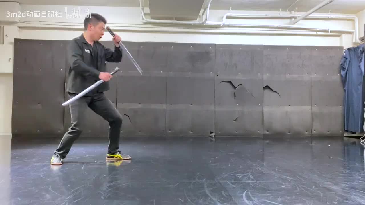 【双武器】下刺 Animation reference by 3D2M动画自研社