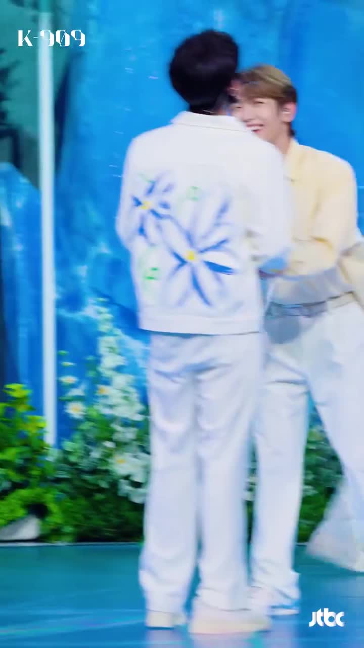 230715 In Bloom K-909