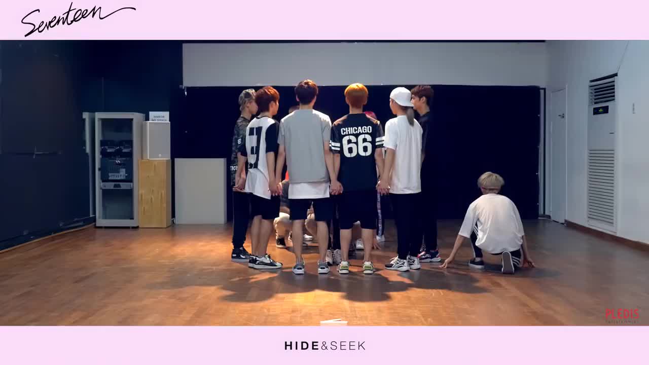 07SEVENTEEN-万岁 练习室