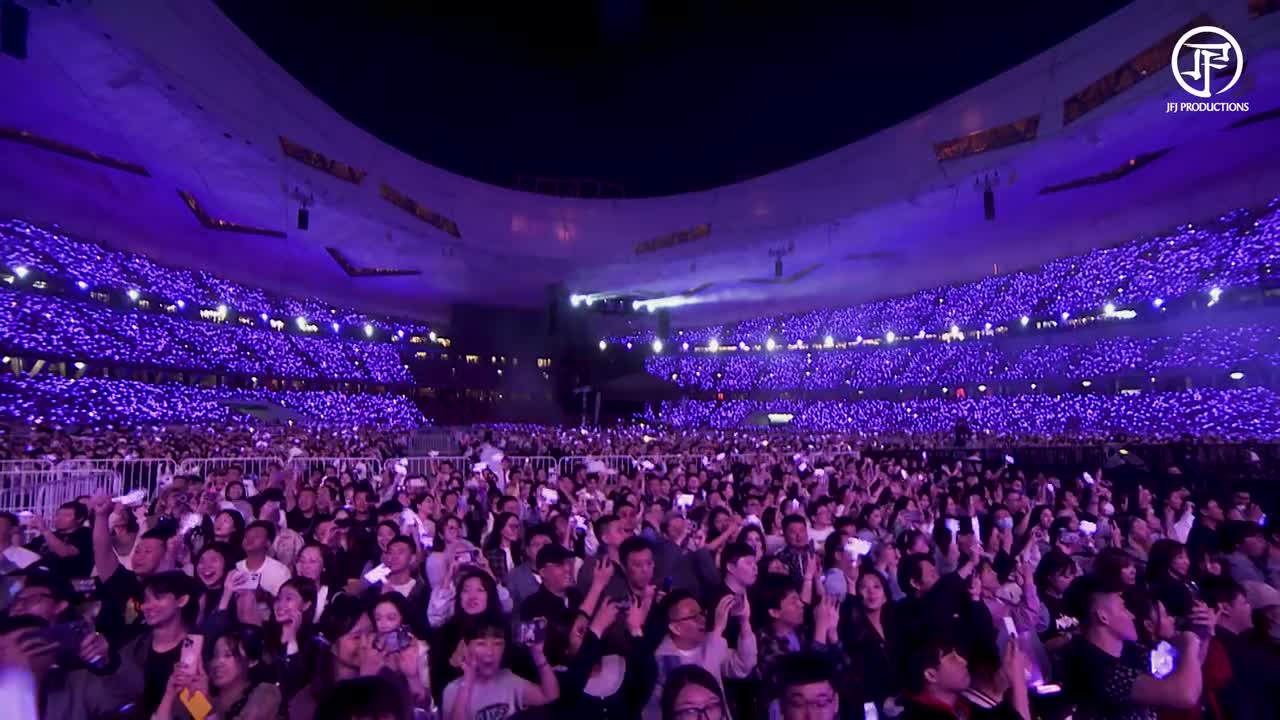 《飞云之下》ft.韩红 - 北京站 - 20230924