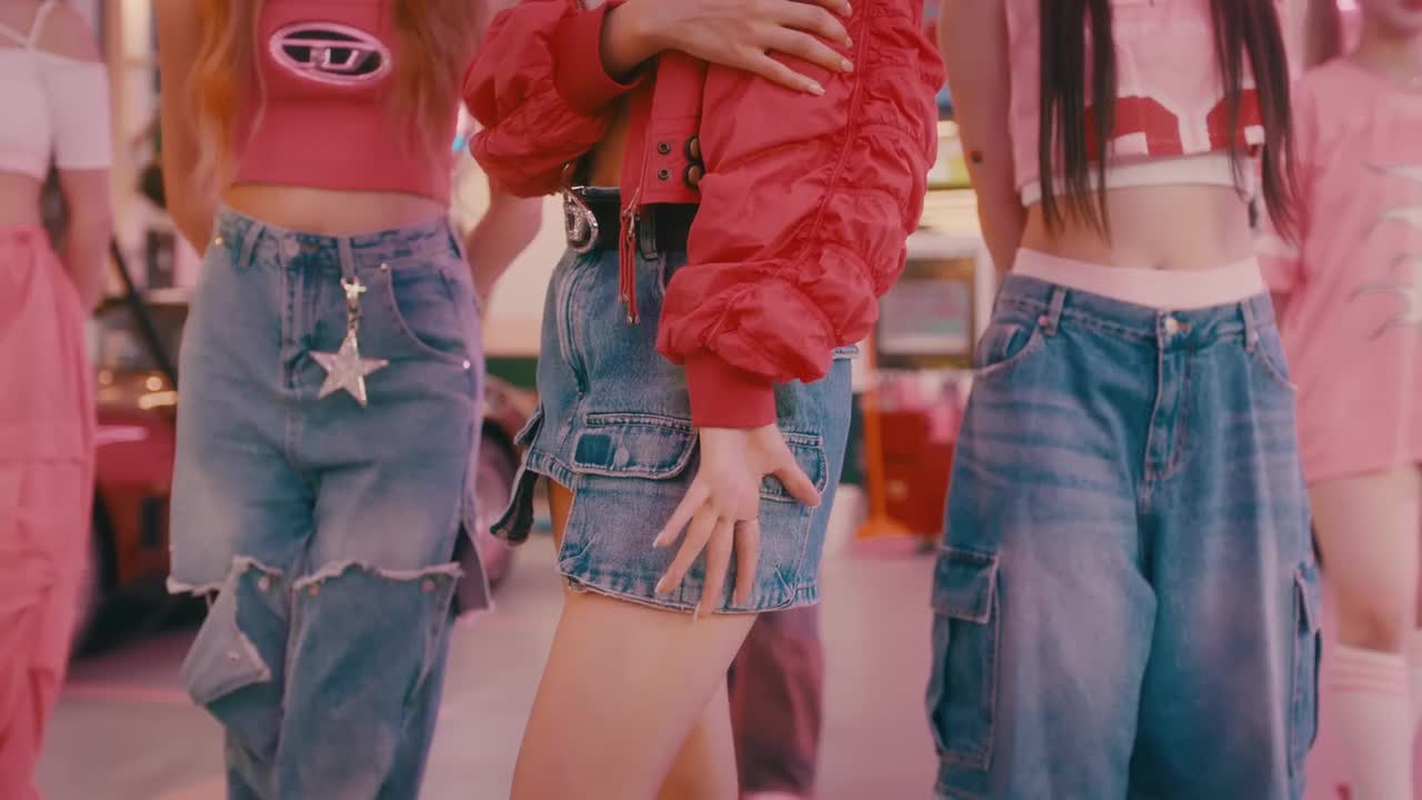 '7HEAVEN' MV Performance Video