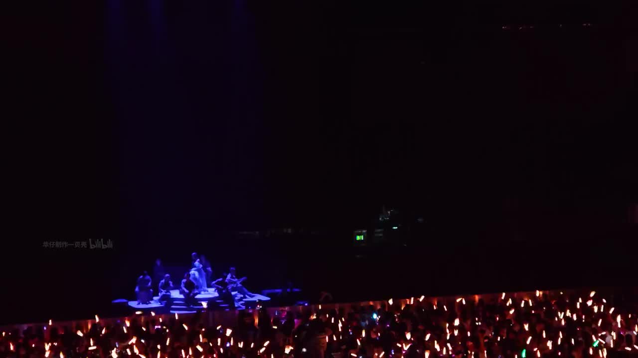 12、【4K】王心凌 - 在青春迷失的咖啡馆 SUGAR HIGH 世界巡回演唱会 福州站 完整版正面舞台
