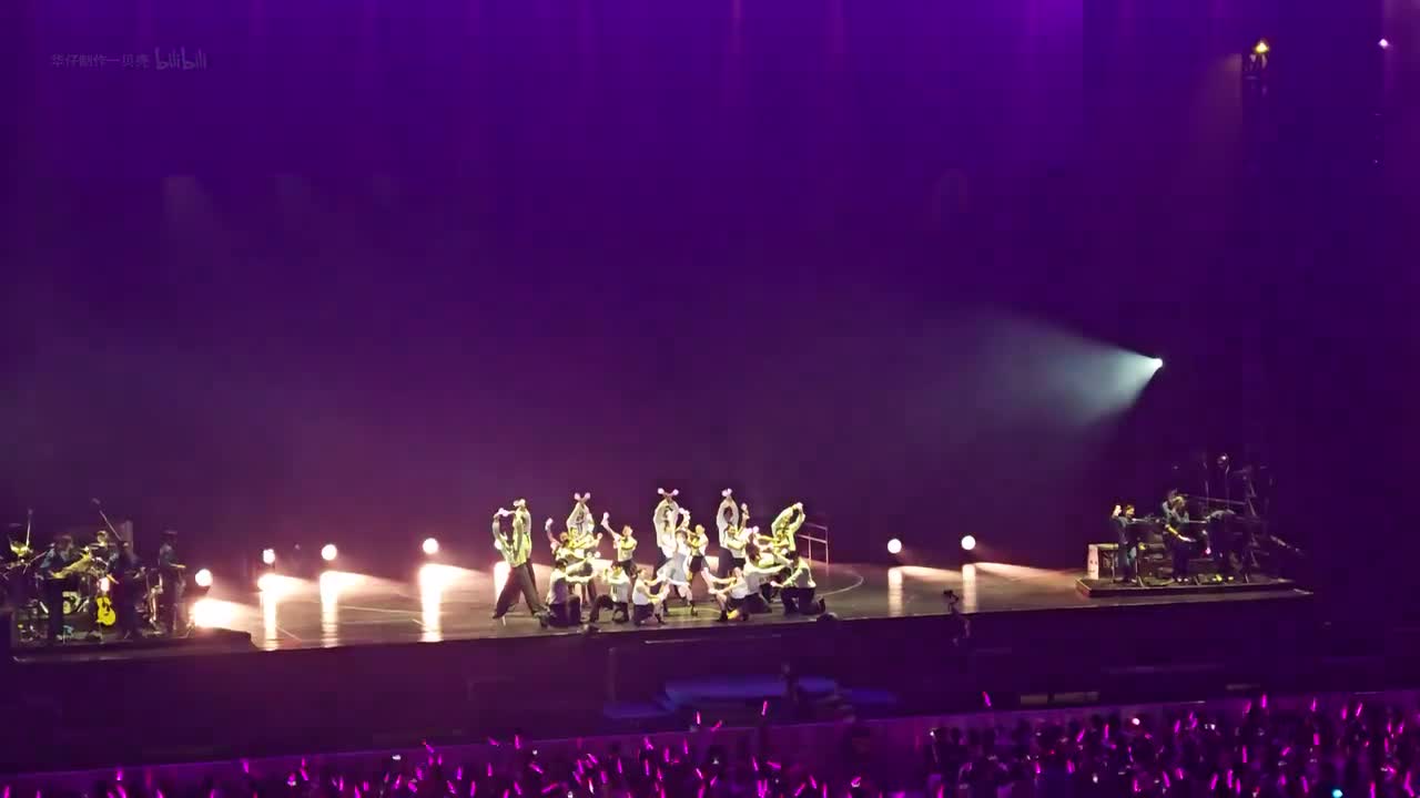 20、【4K】王心凌的朋友们 SUGAR HIGH 世界巡回演唱会 福州站 完整版正面舞台