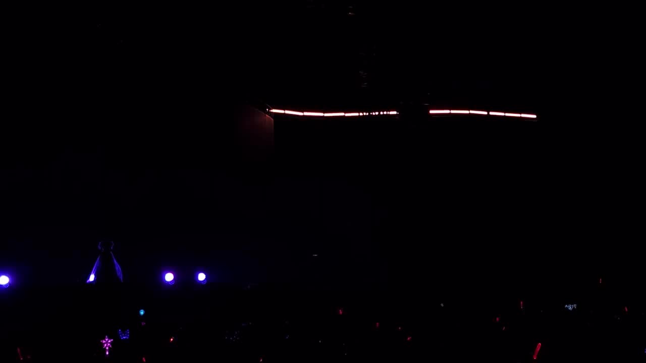 这就是爱（不同往日细腻唱法+相册）