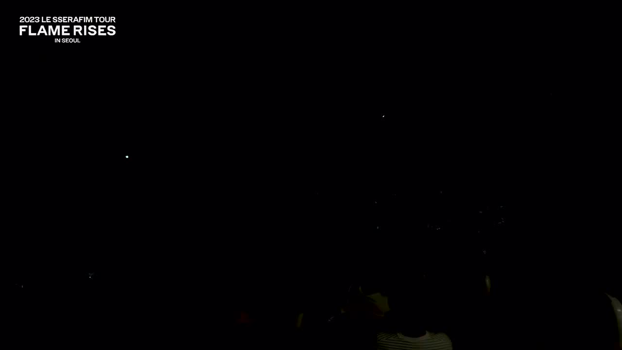 LE SSERAFIM - Blue Flame