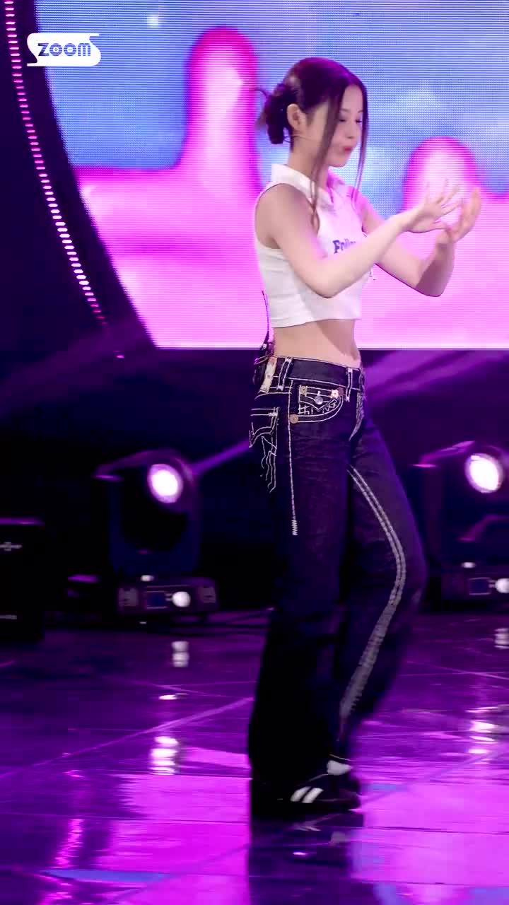 230326 Young, Dumb, Stupid 人气歌谣