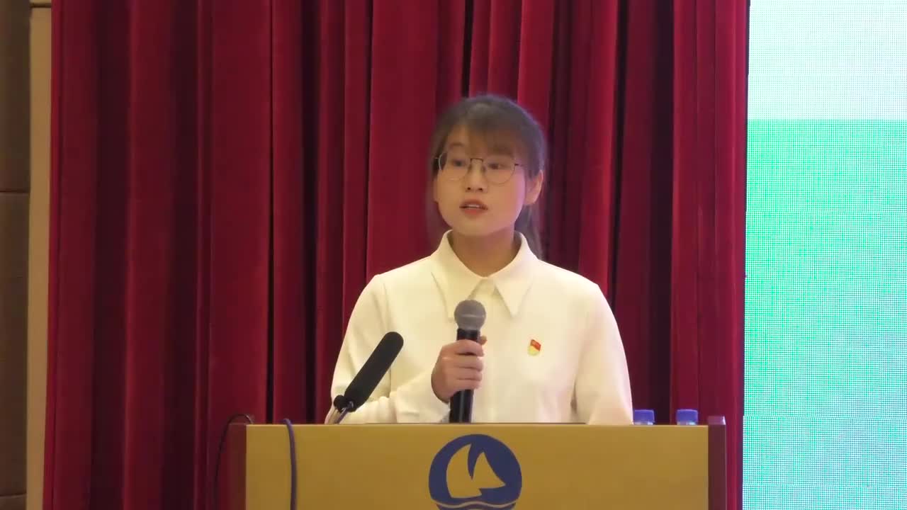 D-15《反比例函数》何巧巧+点评