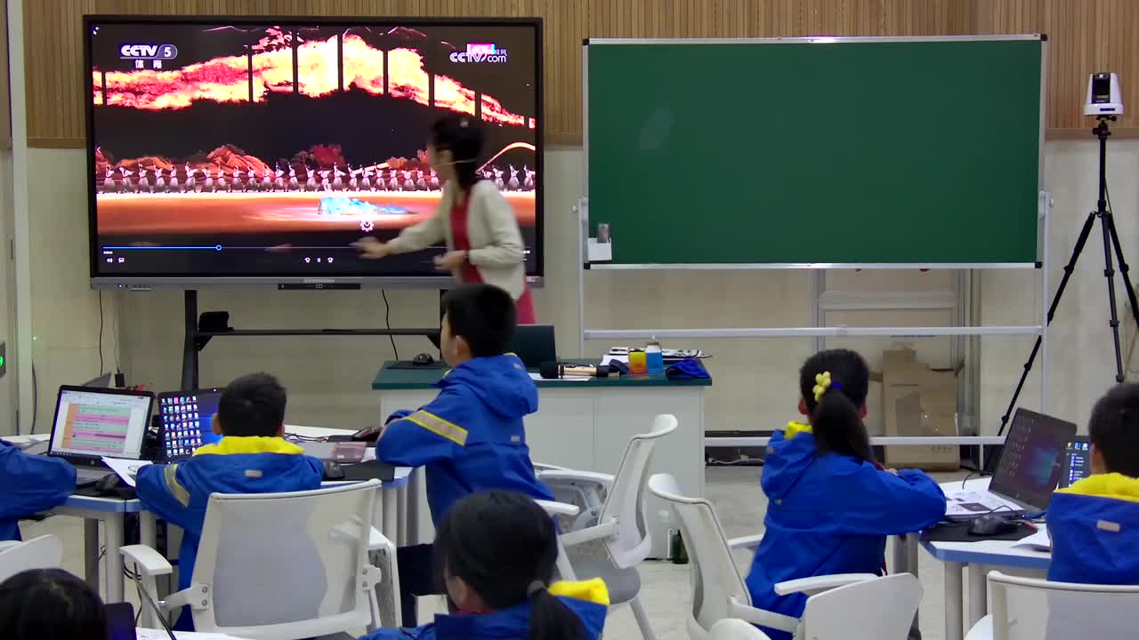 10-演绎《清明上河图》里的趣事儿_董潇竹 上课视频【标杆课】