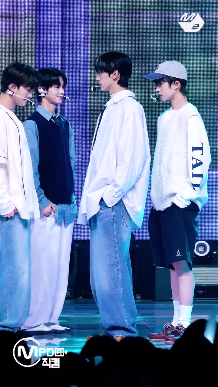 plot twist 240201 DOHOON竖版