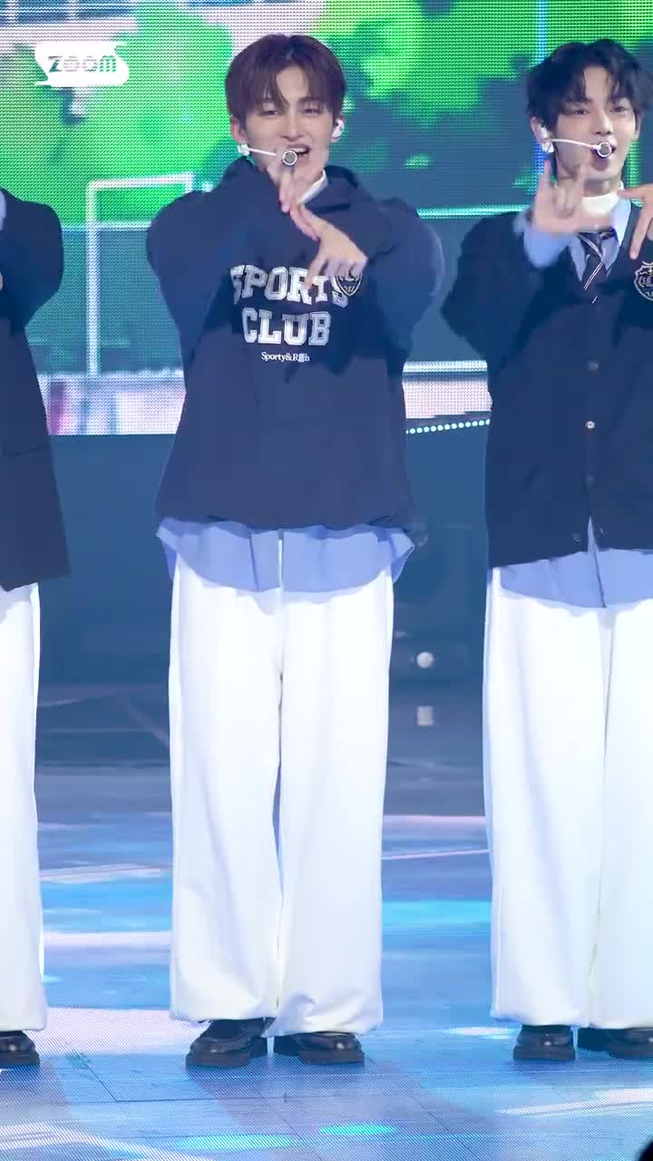 plot twist 240204 JIHOON竖版