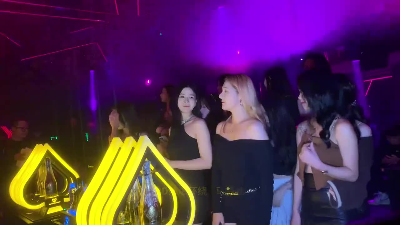 029. 8D劲爆环绕 - 马赞劲