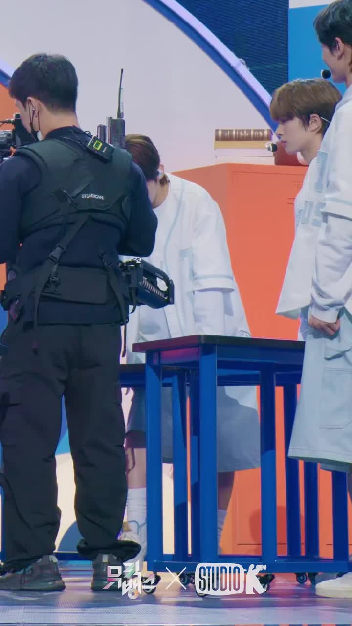 240223 YOUNGJAE竖版