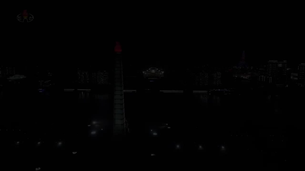 2022年朝鲜人民革命军建军90周年阅兵现场版本 功勋合唱（包括国旗入场）