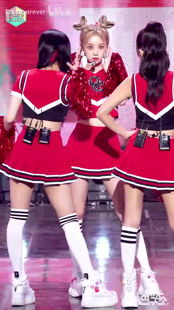 230603 Queencard竖版