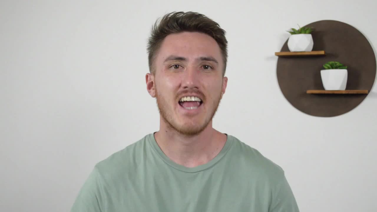 用英语聊电话的历史和发展