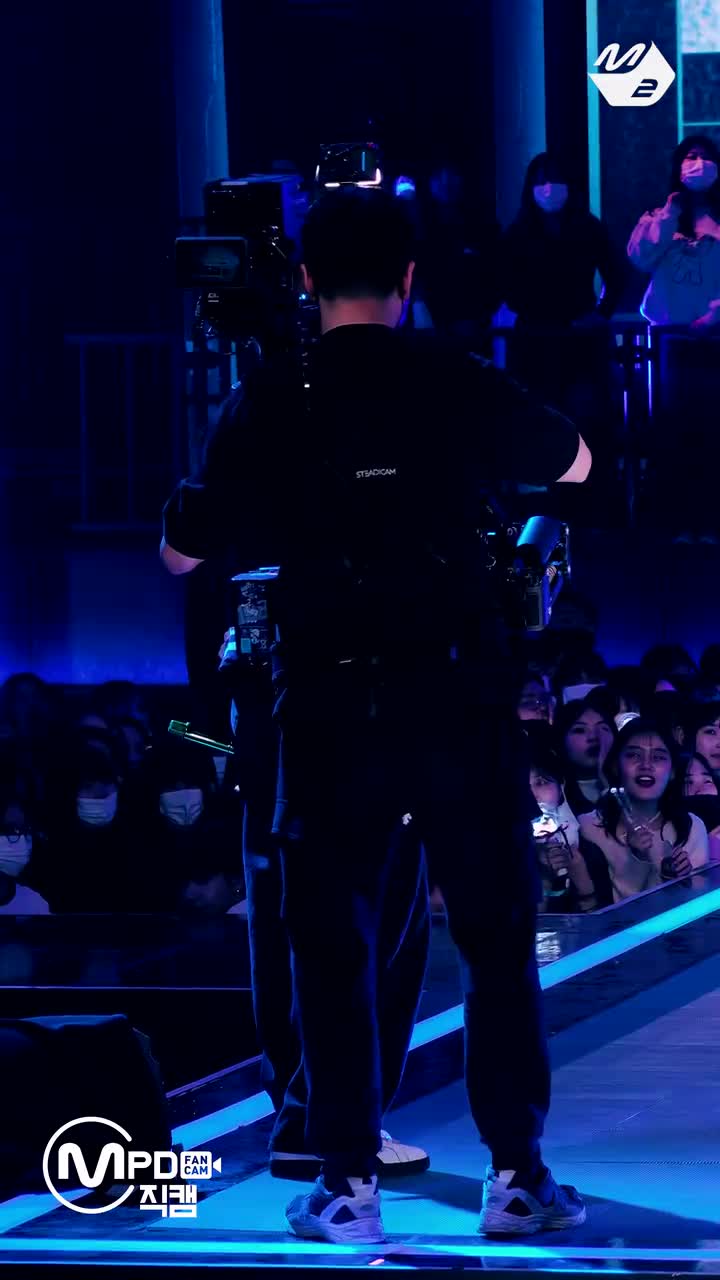 240415 l i f e i s c o o l l 回归秀