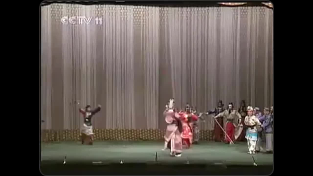 这个还行，挺利索，不串翻还是可以看的