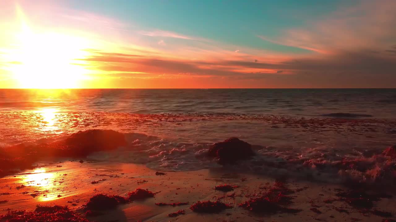 火烧云下的海洋空镜 大海日落风景 #3176