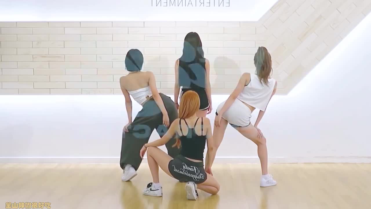 『4K镜面扒舞』KISS OF LIFE最新回归曲Sticky镜面放大练习室 放大+加亮+替换音源 扒舞用