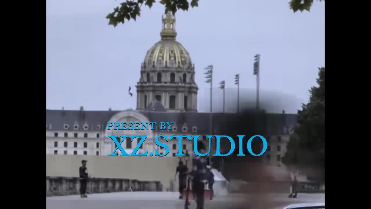 240710肖战法国行 (1)