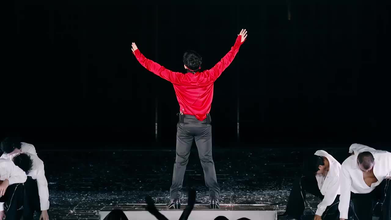 歌曲《无药可救》上海