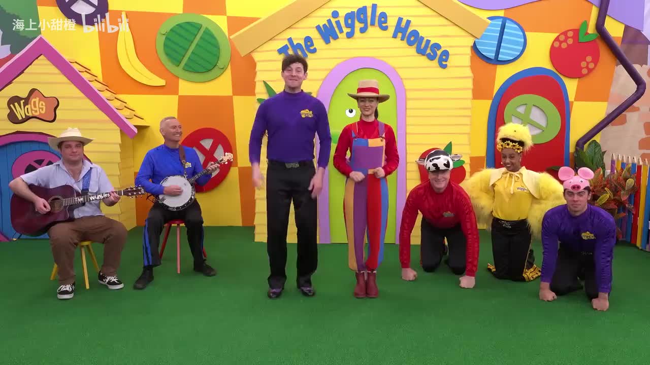 Old MacDonald Had a Farm Kids Nursery Rhymes & Animal Songs The Wiggles