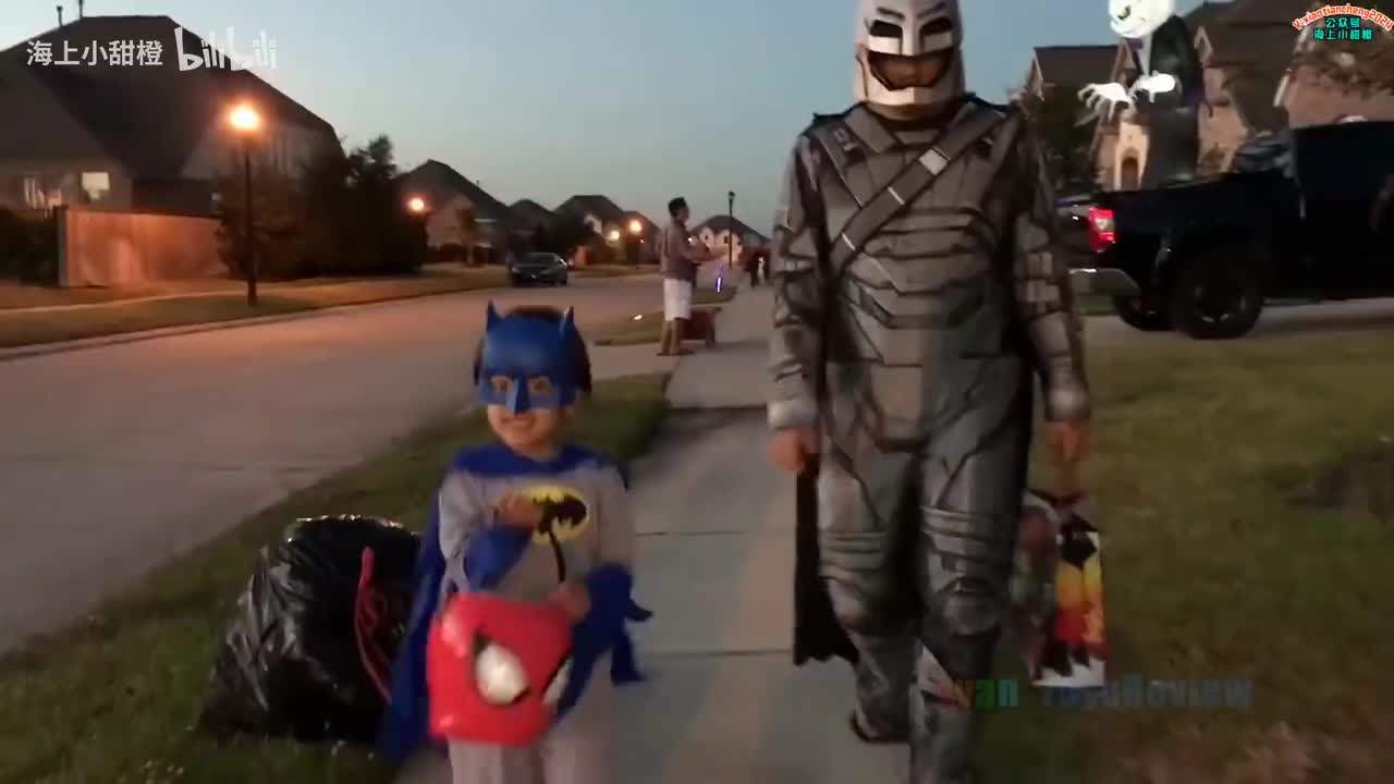 Kid Halloween Trick or Treat Candy Haul_logo