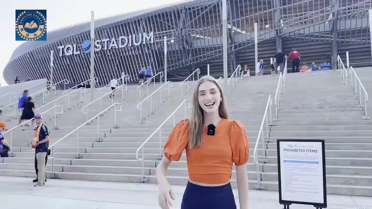 002 在足球场教英语！ 和我一起进球