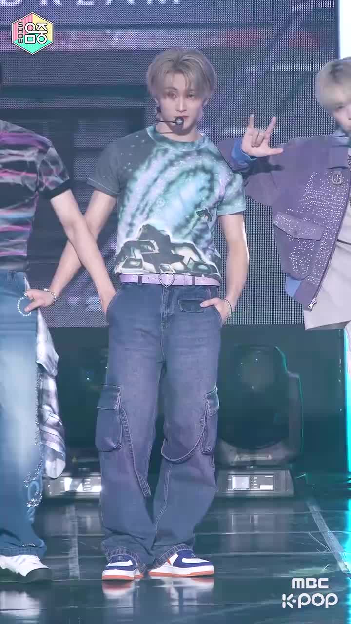 11.23 音中 WIWY 李马克直拍