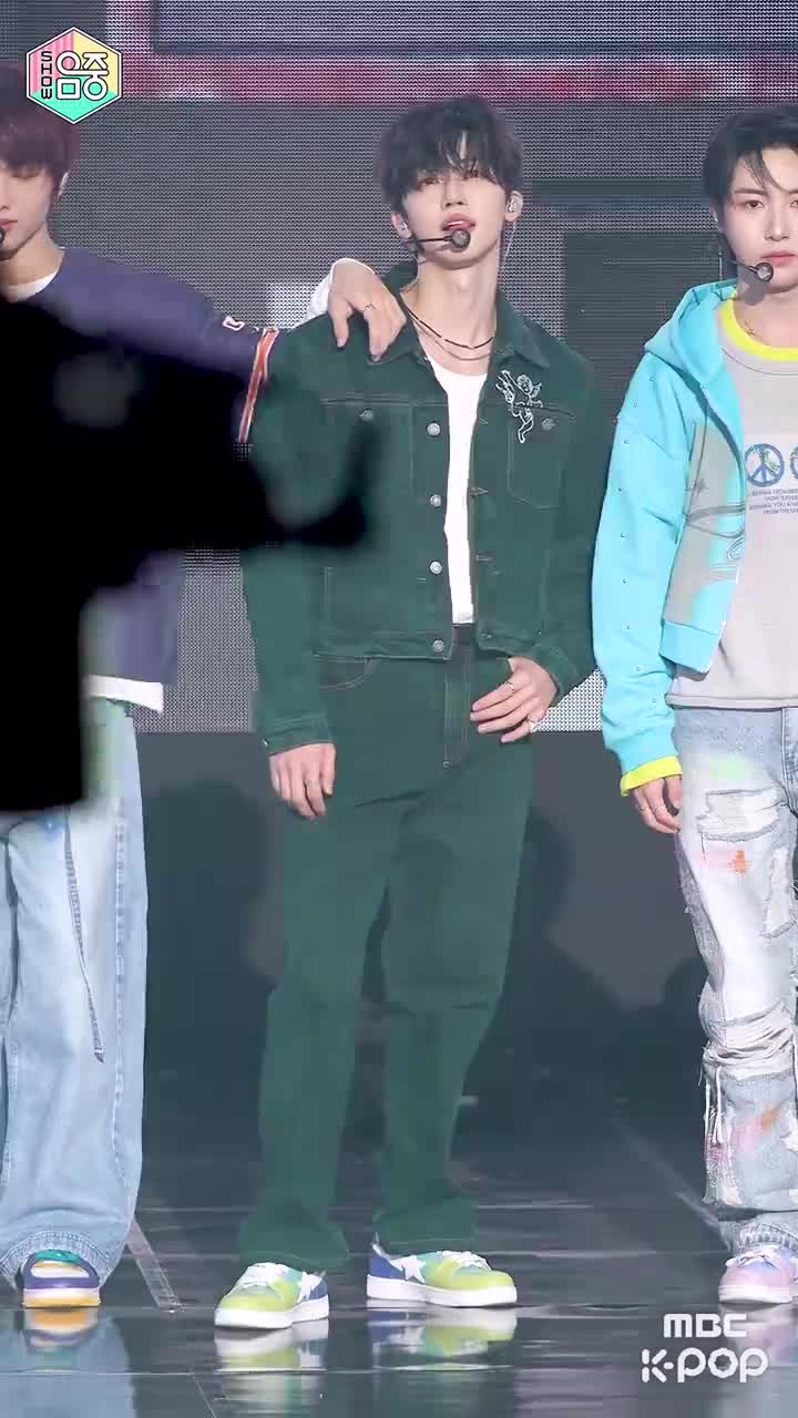 11.23 音中 WIWY 罗渽民直拍