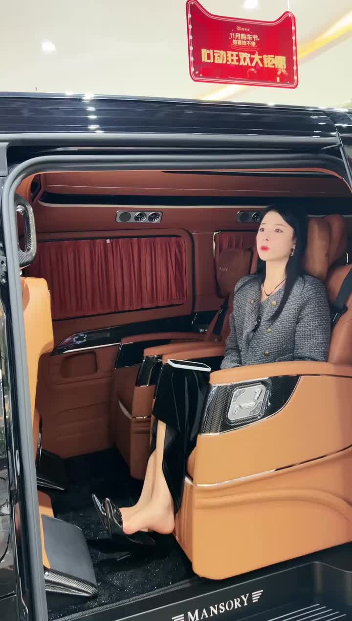 武汉名车汇后湖店品鉴中心-2024年11月26日15点33分