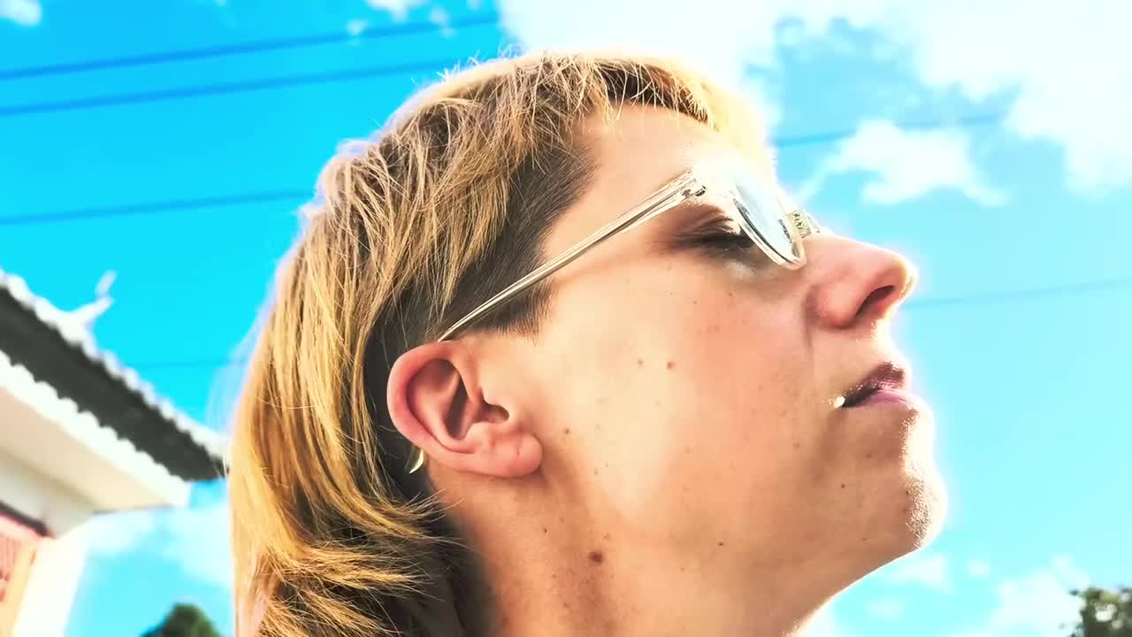 《大理日与夜》