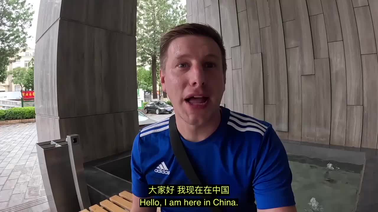 《昆明少数民族村寨的善良与美丽让我流泪》