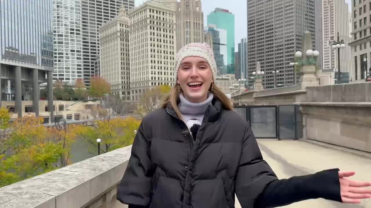 和朋友一起出去玩